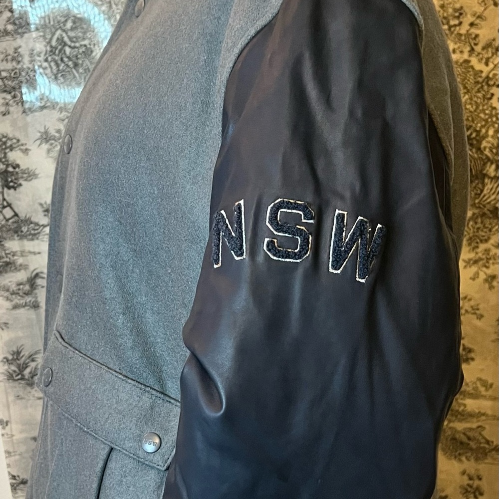 NIKE Mens WOOL/LEATHER BOMBER JACKET Gray/Blue Wool and Navy Blue Sleeves Sz LG - Picture 5 of 9